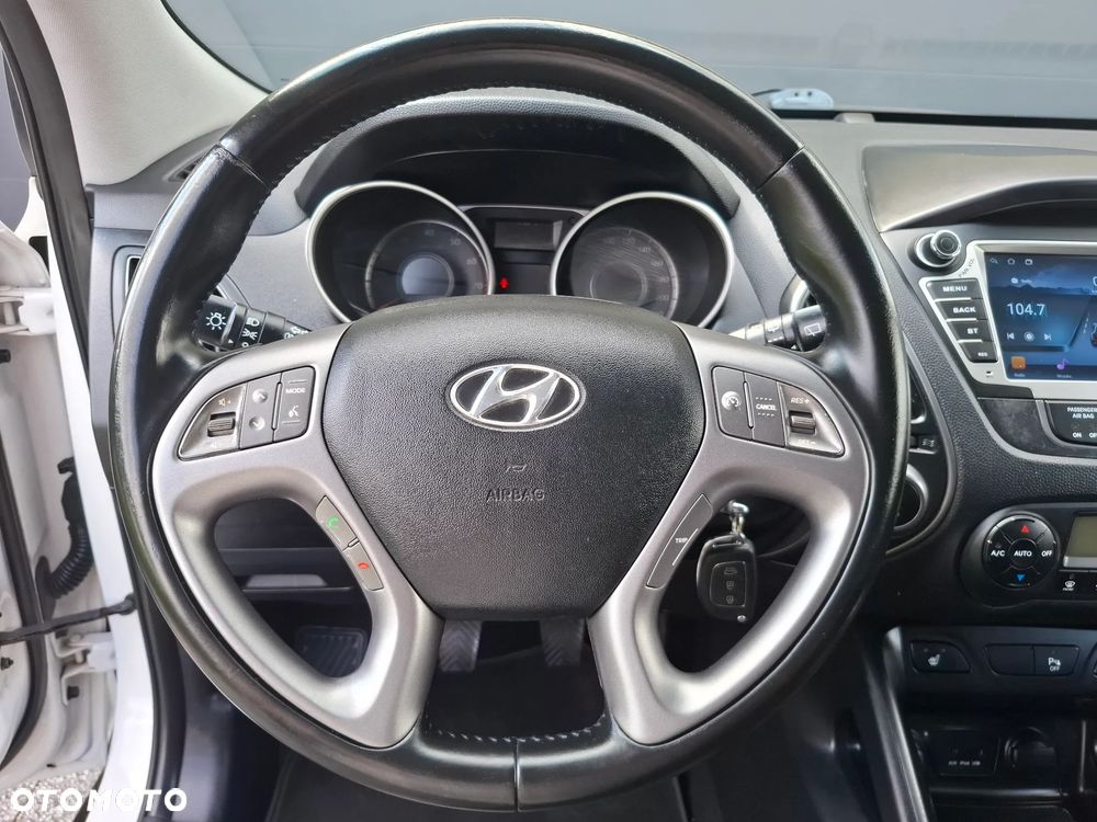Hyundai ix35 1.6 GDI Premium 2WD - 24