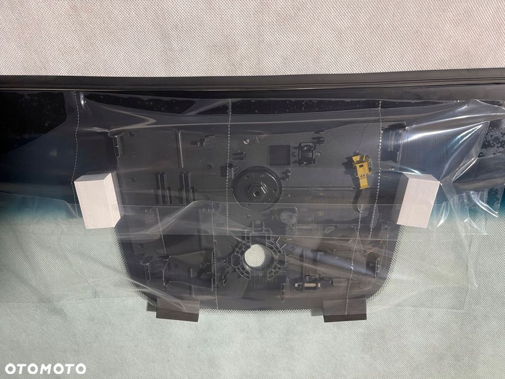 szyba przednia mercedes sprinter w907 / w910 sensor kamera po 2018- - 4