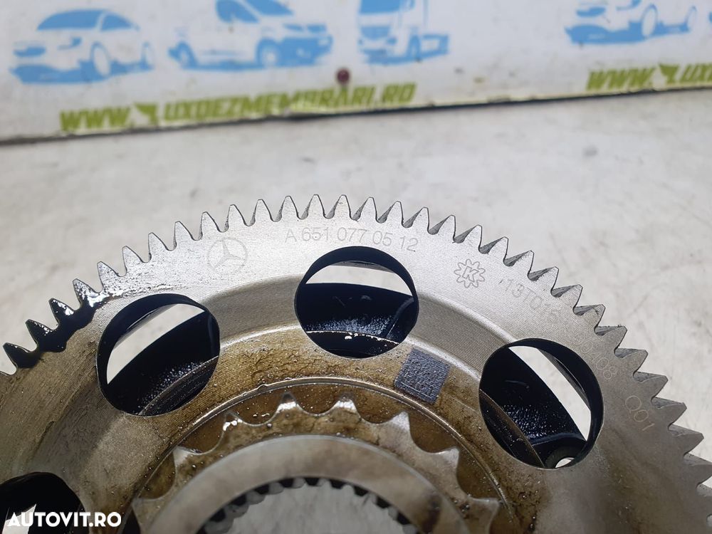 Pinion distributie pompa inalta presiune a6510770512 2.2 cdi om651 Me - 3