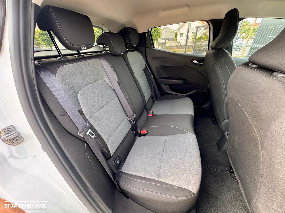 Renault Clio 1.0 TCe Evolution - 21