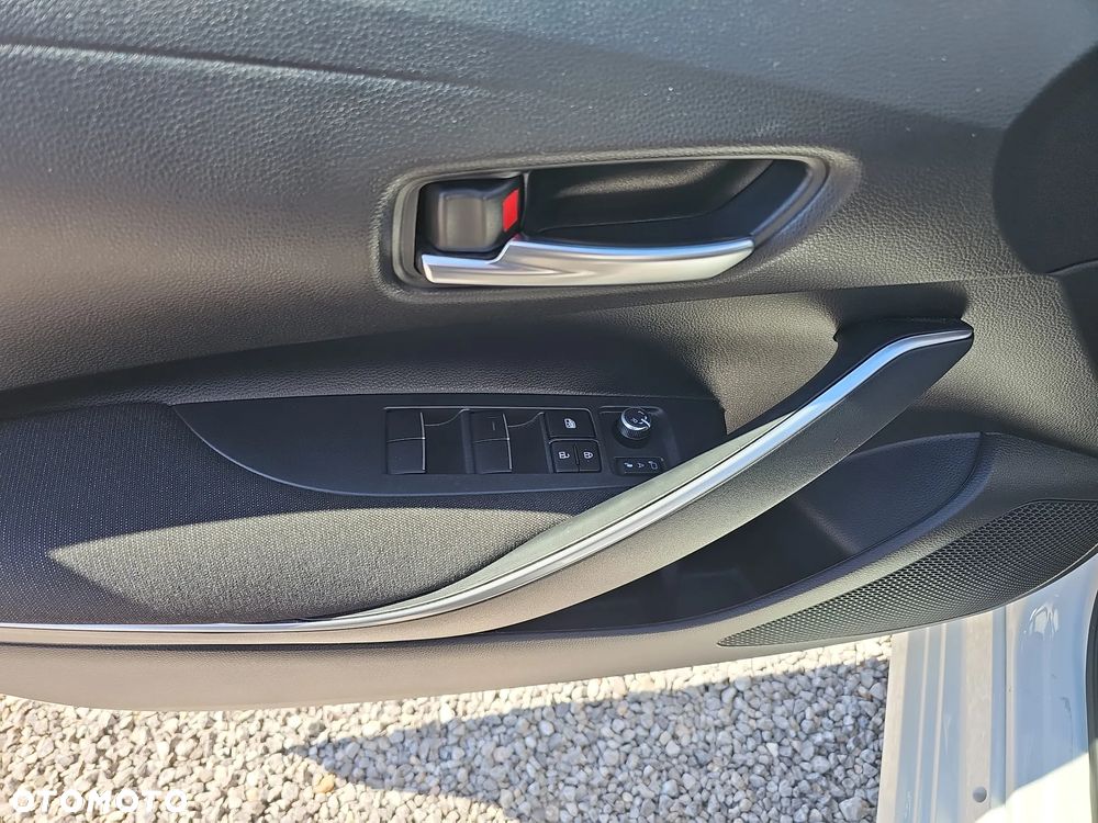 Toyota Corolla 1.8 Hybrid Comfort - 14