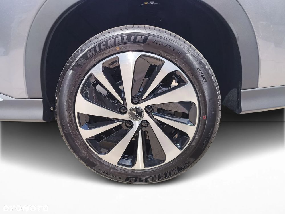 BYD Seal - 18