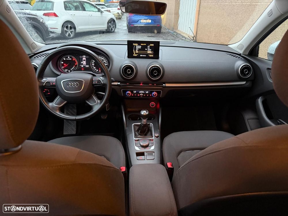 Audi A3 Sportback 1.6 TDI Sport - 8