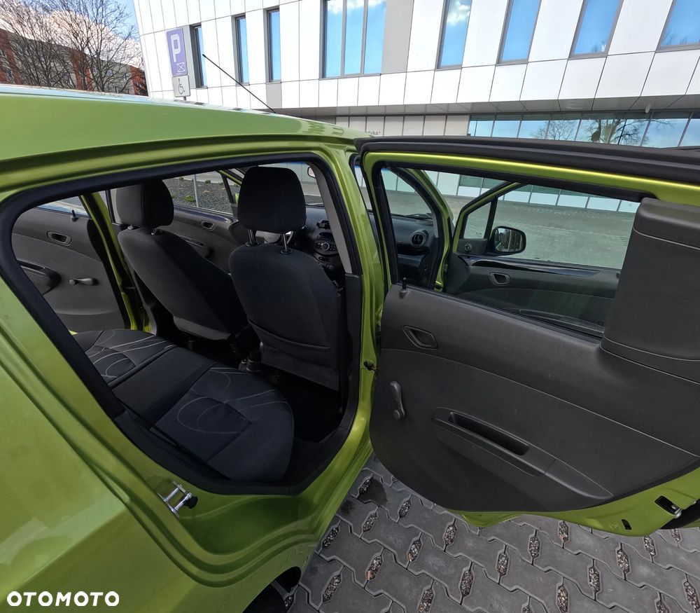 Chevrolet Spark 1.0 - 14