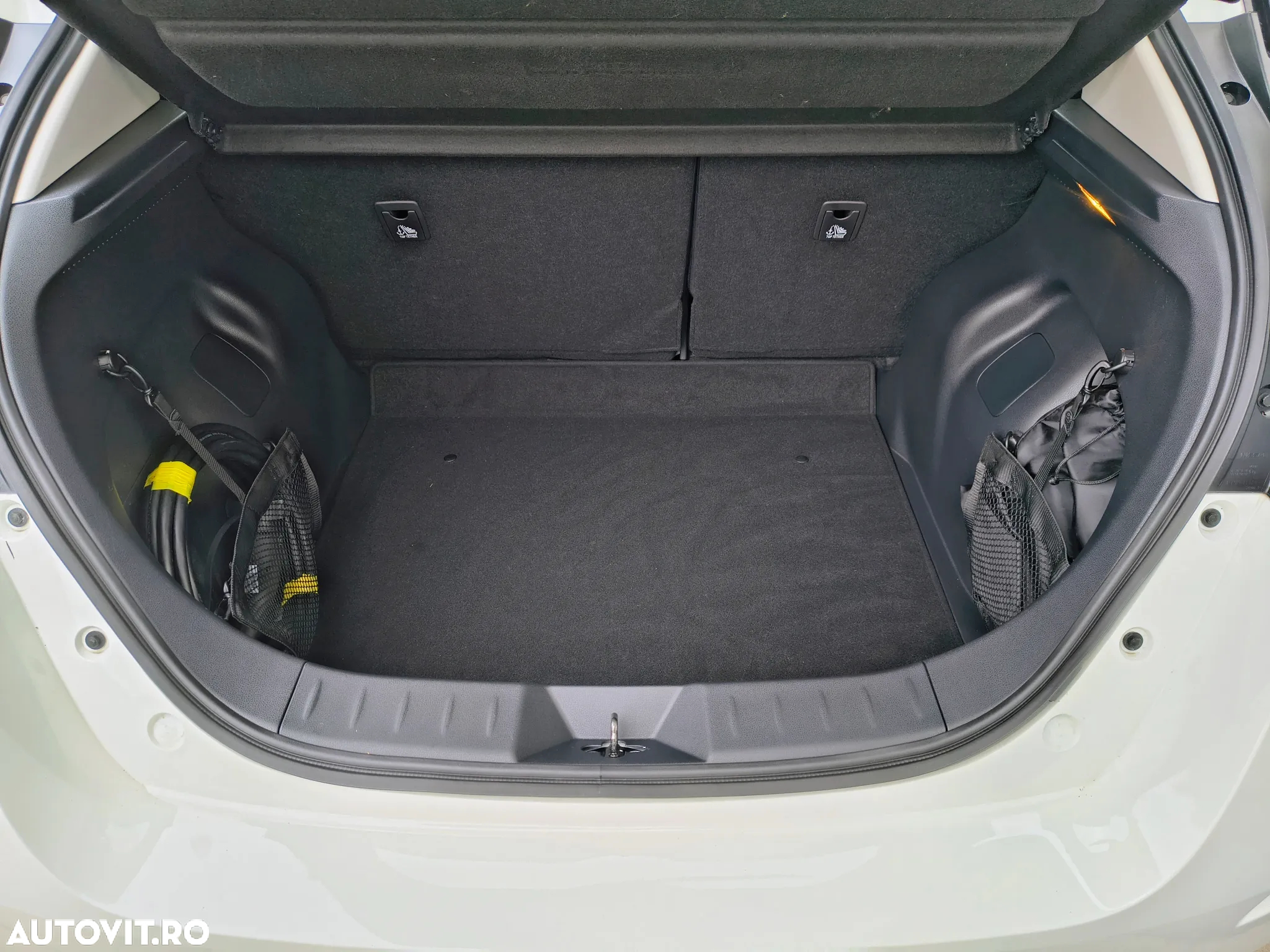 Nissan LEAF 40 kWh - 9
