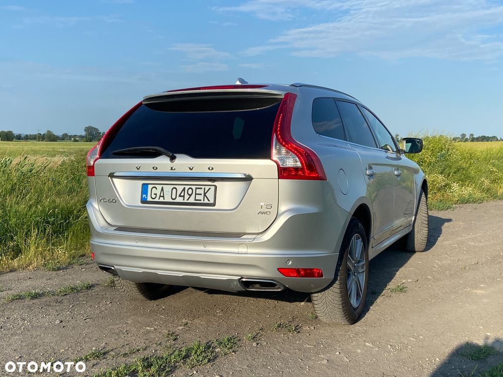 Volvo XC 60 T5 AWD Inscription - 8