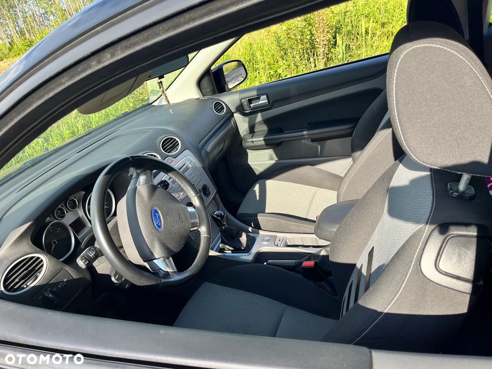 Ford Focus 1.6 Trend - 6