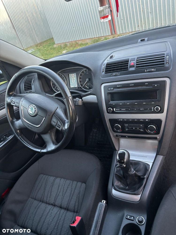 Skoda Octavia 2.0 TDI DPF Elegance - 11