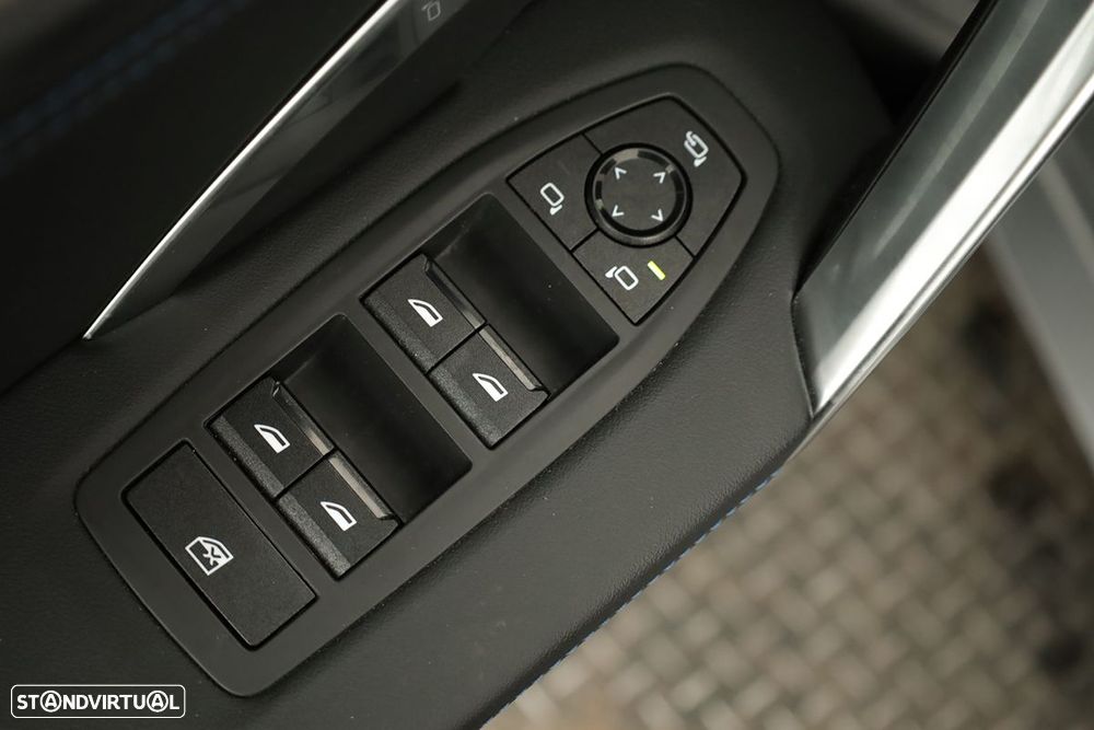 BMW iX2 xDrive30 Pack Desportivo M - 19