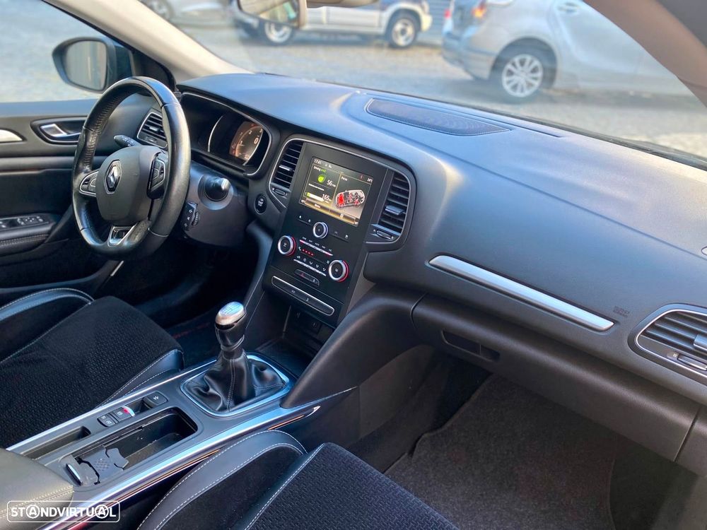 Renault Mégane Sport Tourer 1.5 dCi Dynamique - 20