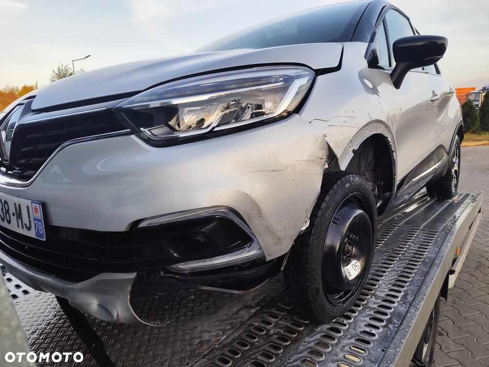 Renault Captur TCe 130 GPF BOSE EDITION - 11