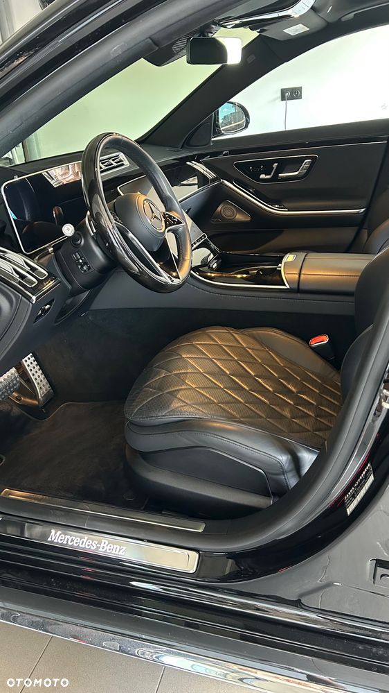 Mercedes-Benz Klasa S 500 4Matic L 9G-TRONIC - 29