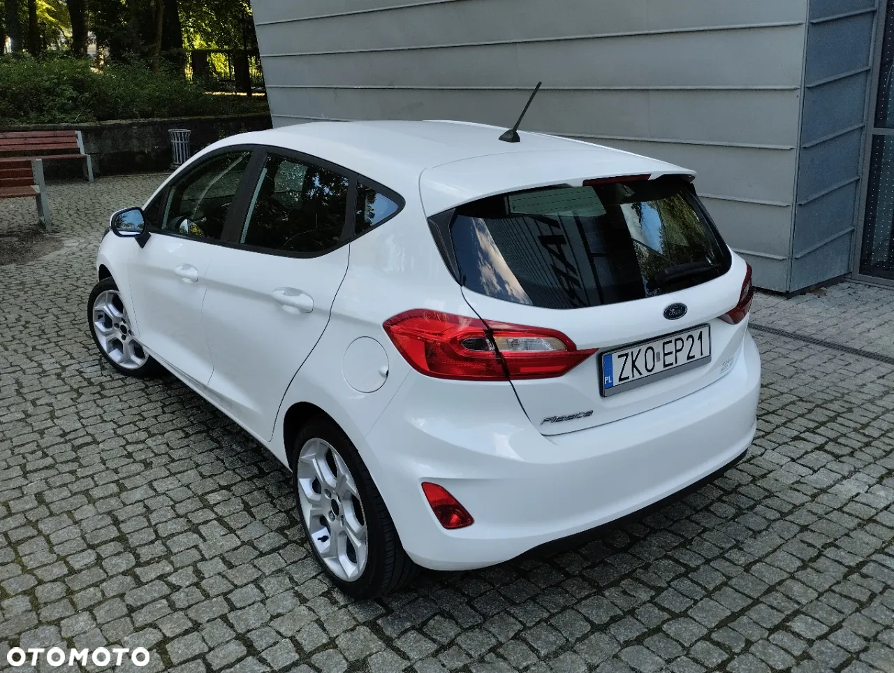 Ford Fiesta 1.1 S&S COOL&CONNECT - 15