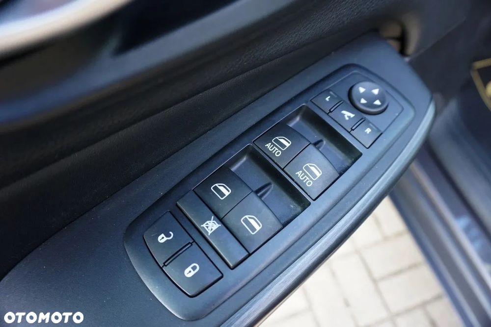 Jeep Cherokee 2.0 Multijet Longitude - 25