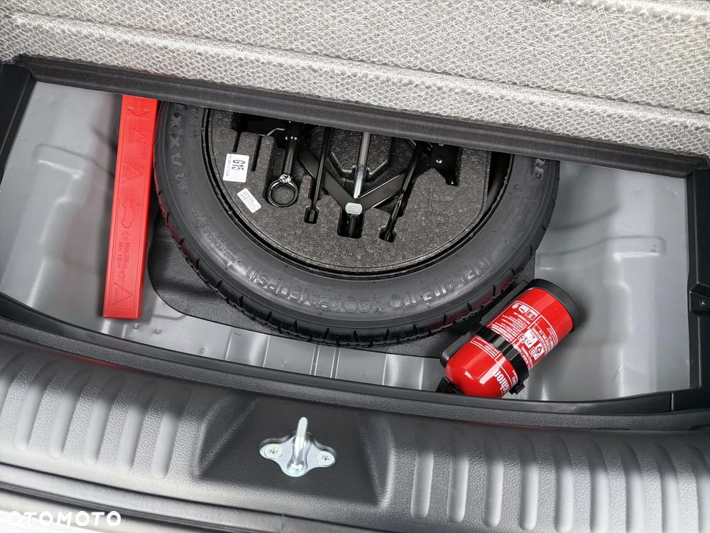 Kia XCeed 1.6 T-GDI Tribute DCT - 18