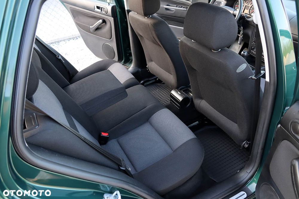 Volkswagen Golf 1.4 Q - 30