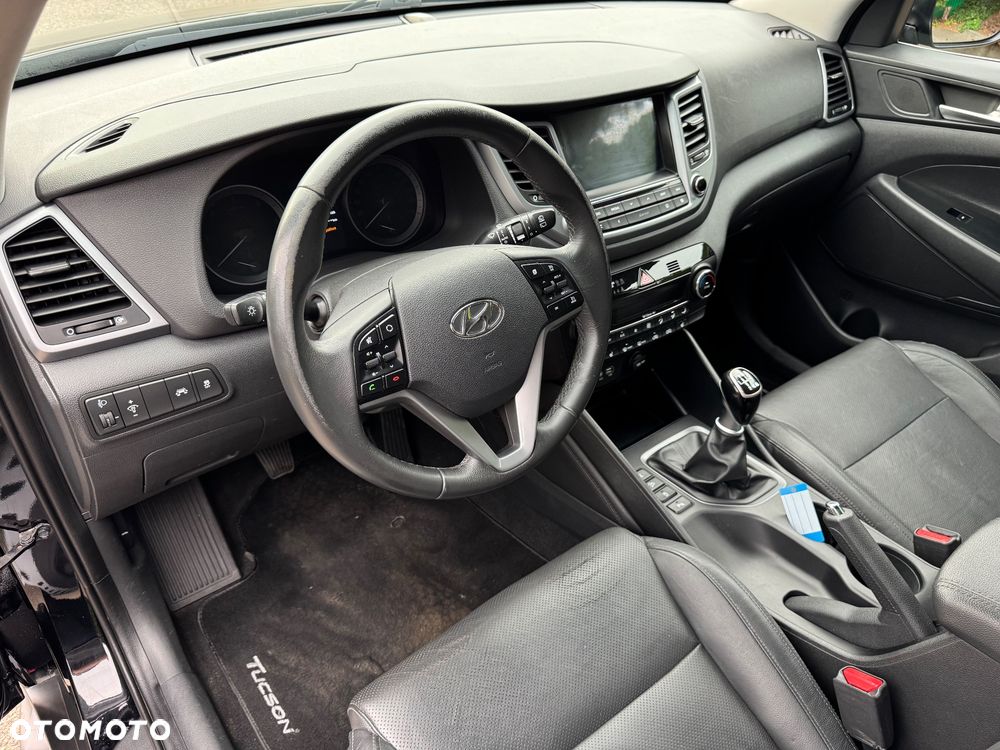 Hyundai Tucson blue 1.7 CRDi 2WD Intro Edition - 19