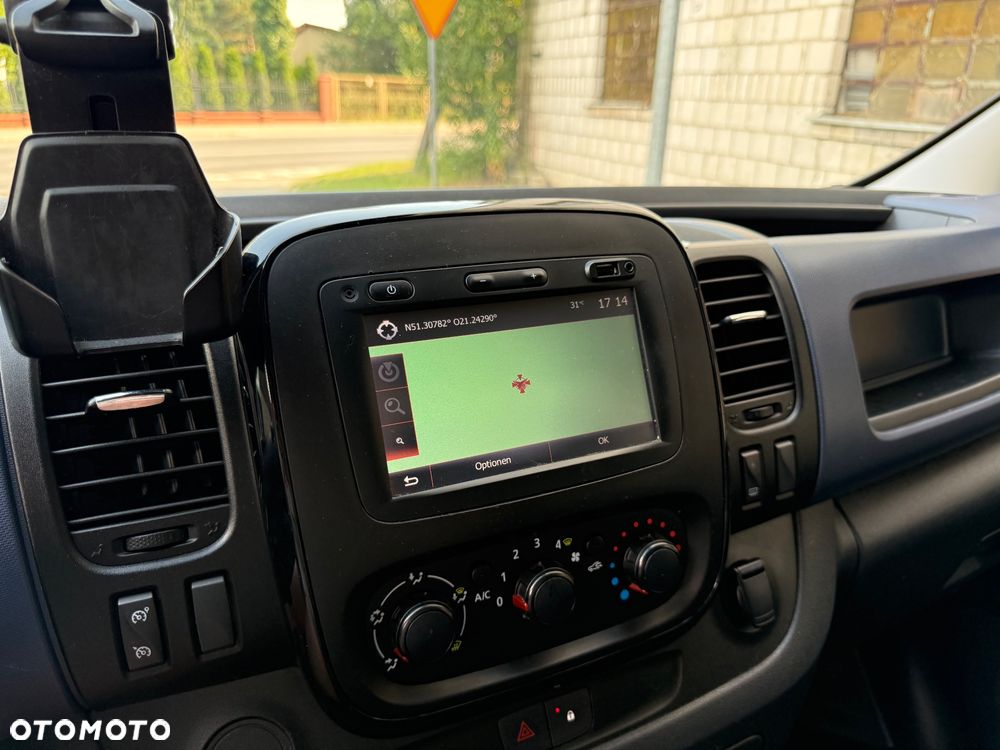 Opel Vivaro - 12
