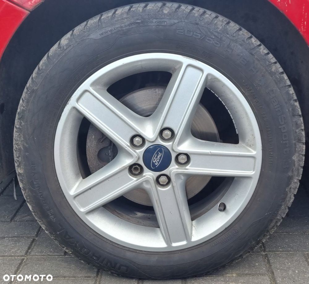 Ford Focus 1.6 TDCi Ambiente DPF - 7
