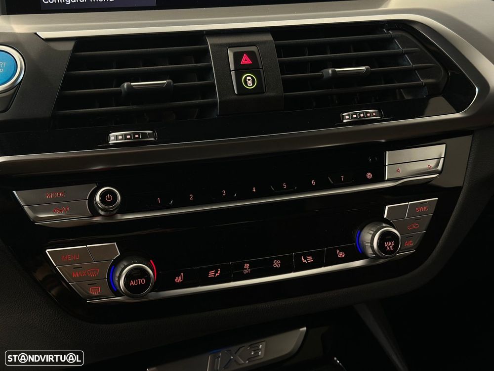 BMW iX3 Inspiring - 24