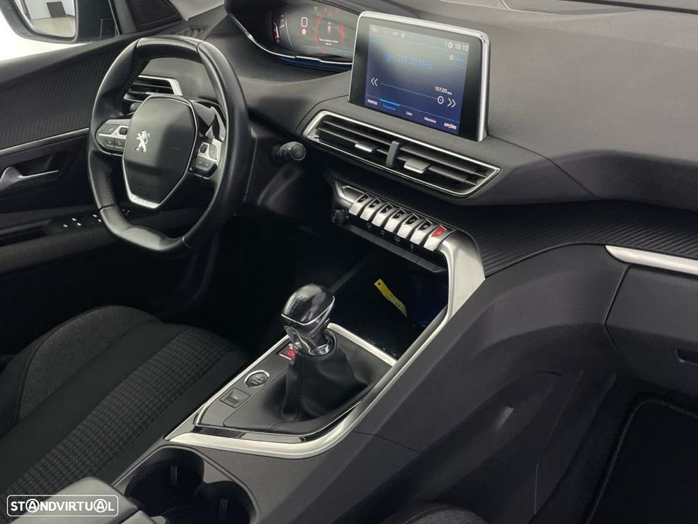 Peugeot 3008 1.2 PureTech Active Pack - 24