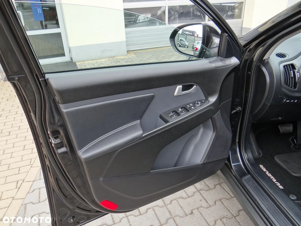 Kia Sportage 2.0 CRDI 4WD Automatik Dream-Team Edition - 21