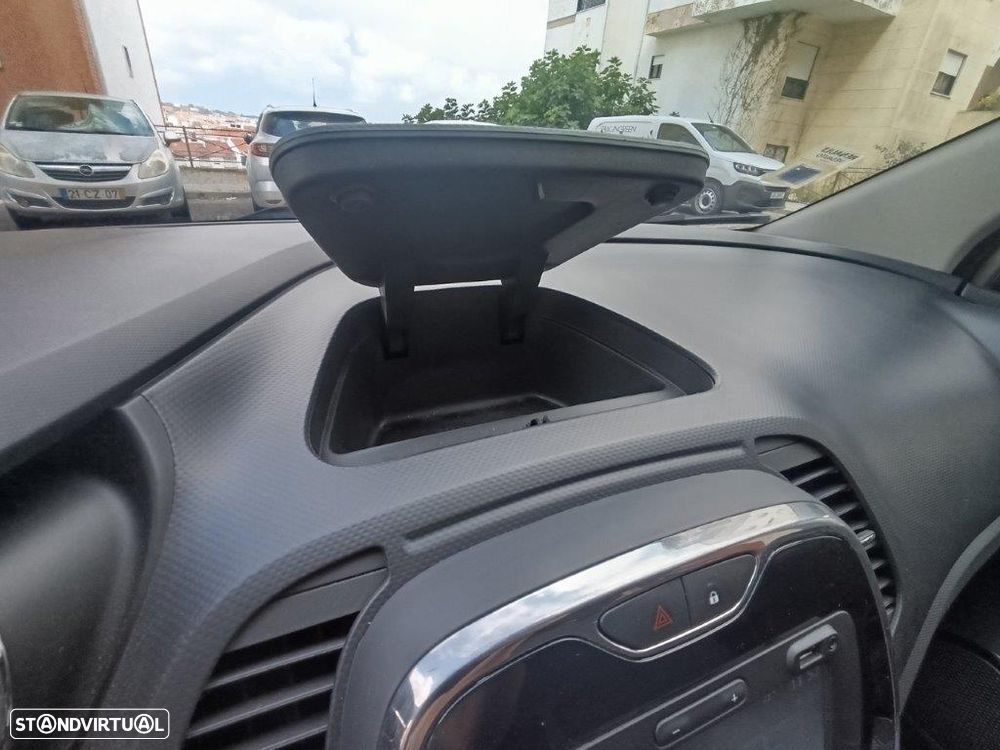 Renault Captur 0.9 TCE Exclusive - 18