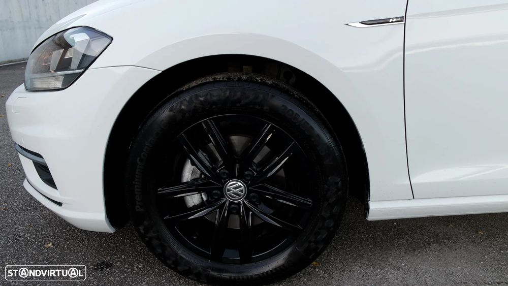 VW Golf 1.6 TDI R-Line - 27