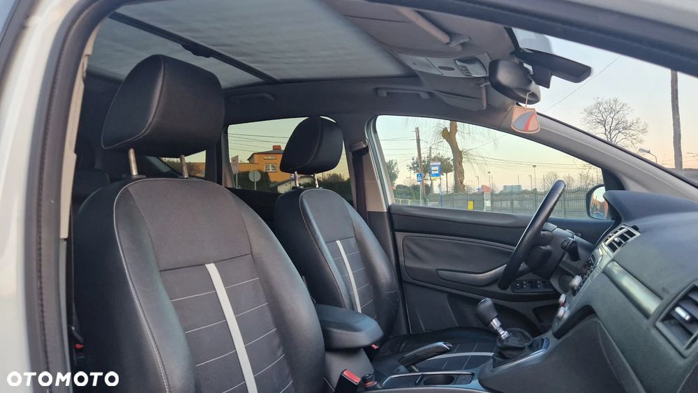 Ford Kuga 2.0 TDCi Trend - 13