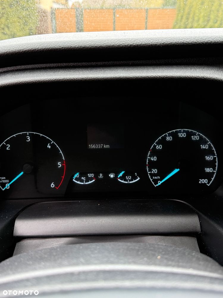 Ford Transit Custom - 15