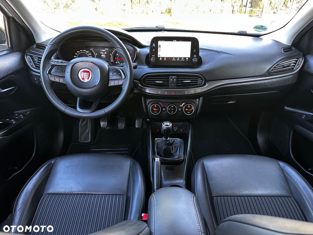 Fiat Tipo 1.4 T-Jet Business Line - 38
