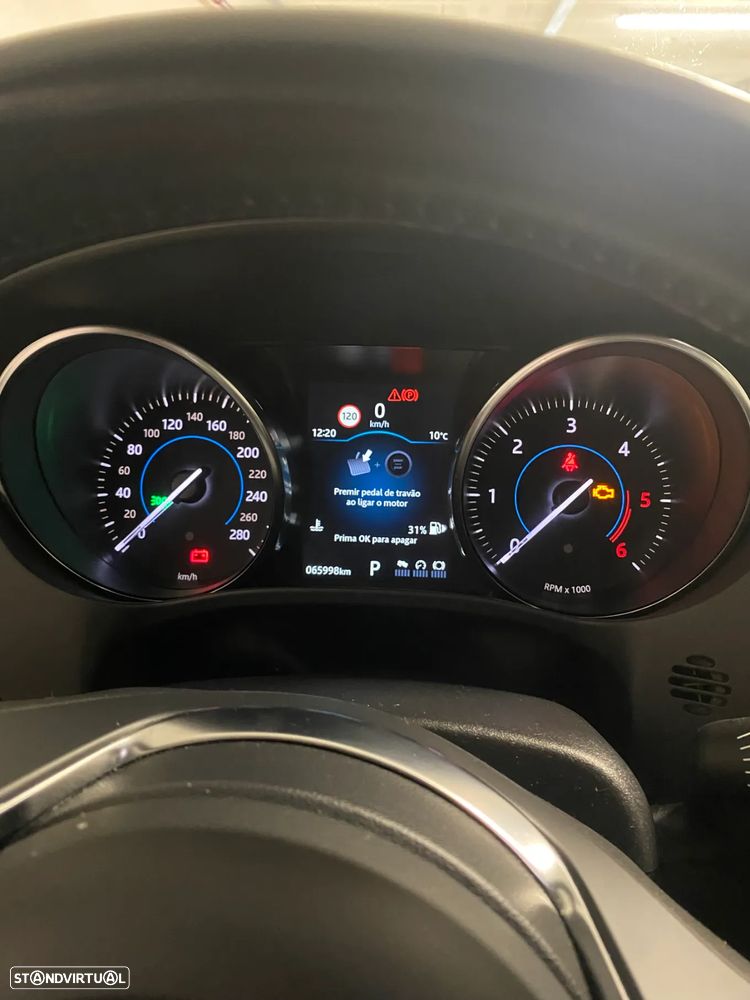 Jaguar F-Pace 25d AWD Aut. R-Sport - 8