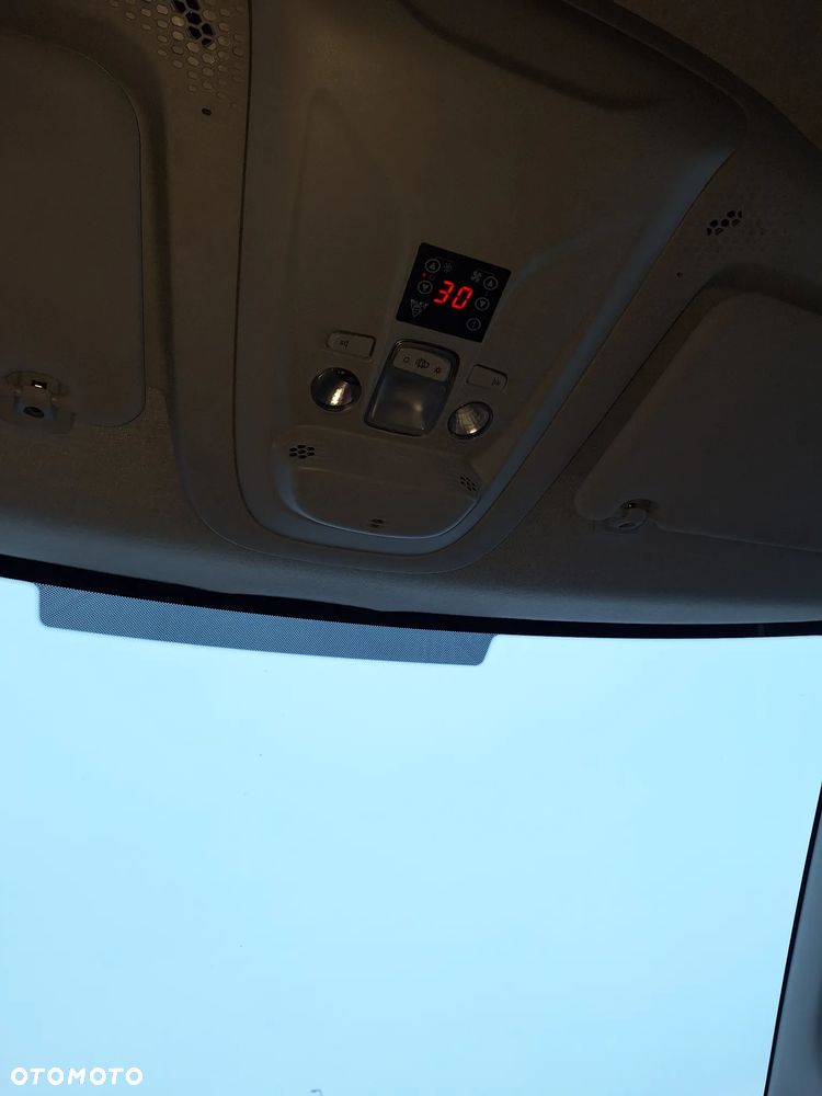 Opel Combo  Xl - 12