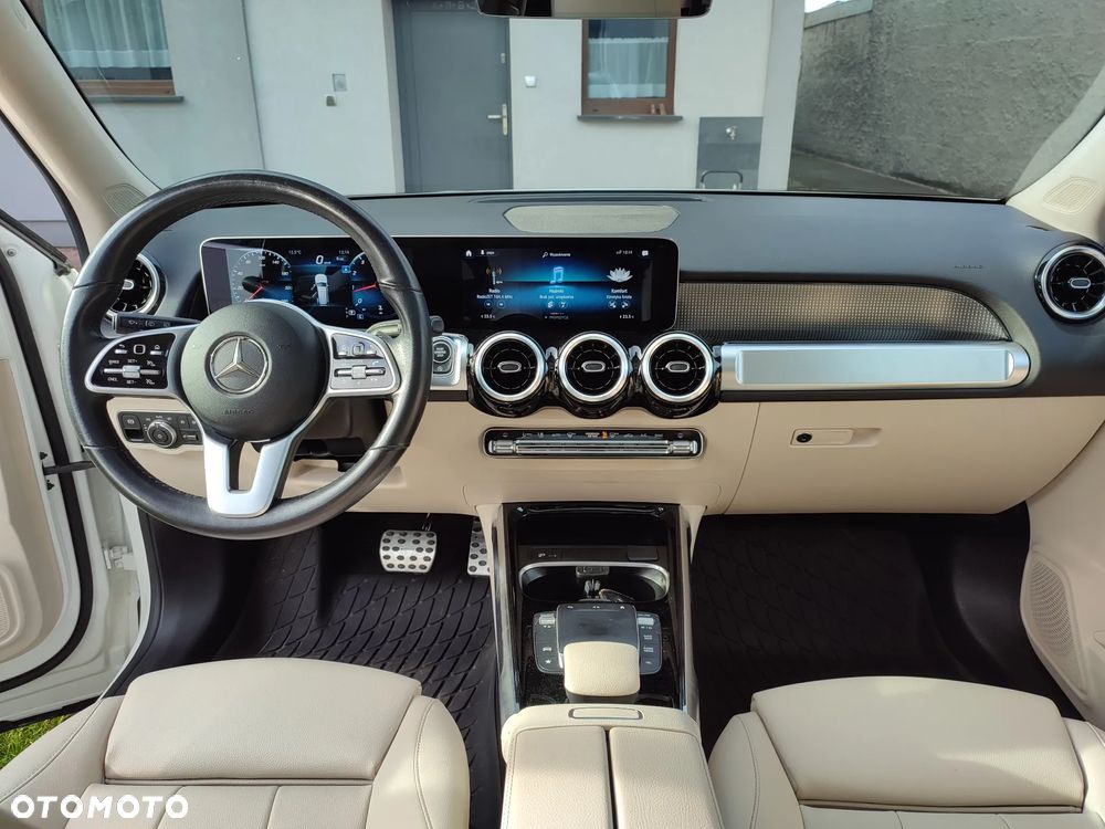 Mercedes-Benz GLB 250 4-Matic 8G-DCT - 21