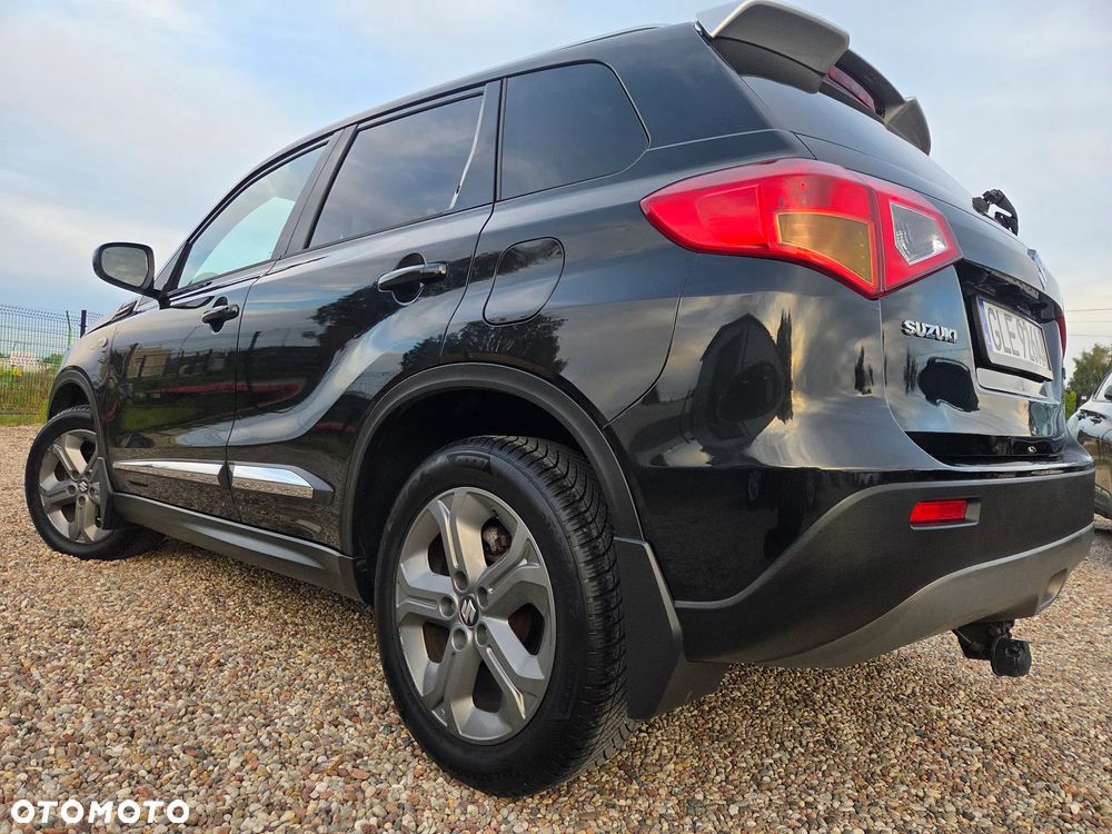 Suzuki Vitara - 11