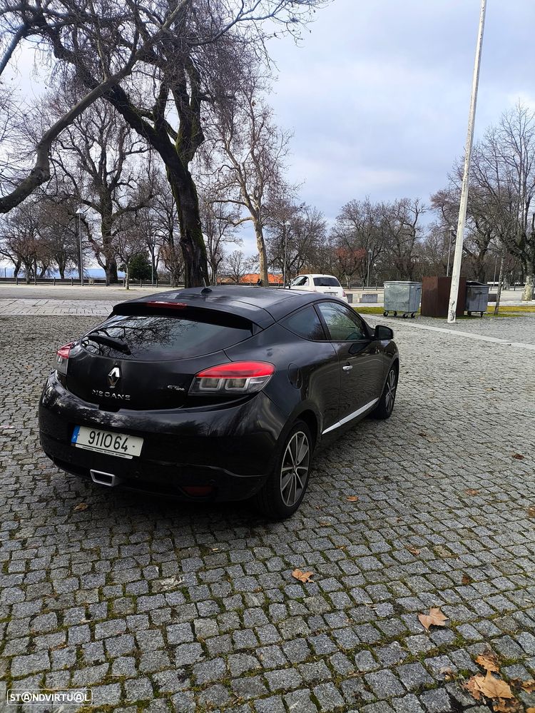 Renault Mégane 2.0 dCi Dynamique S - 4