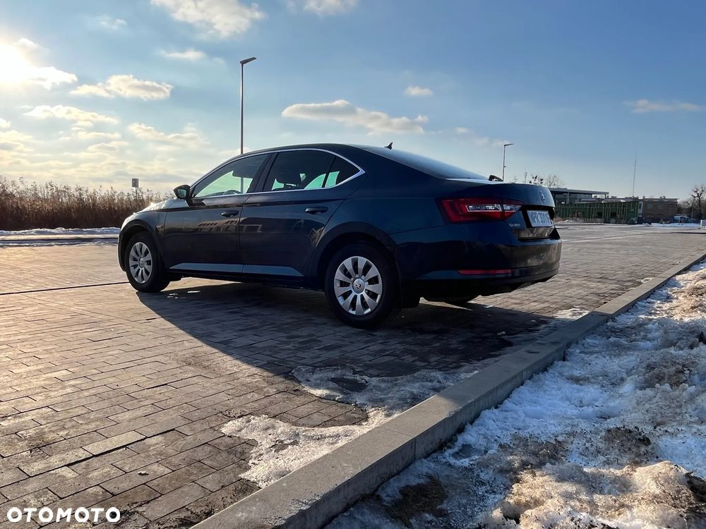 Skoda Superb 1.8 TSI Ambition DSG - 2