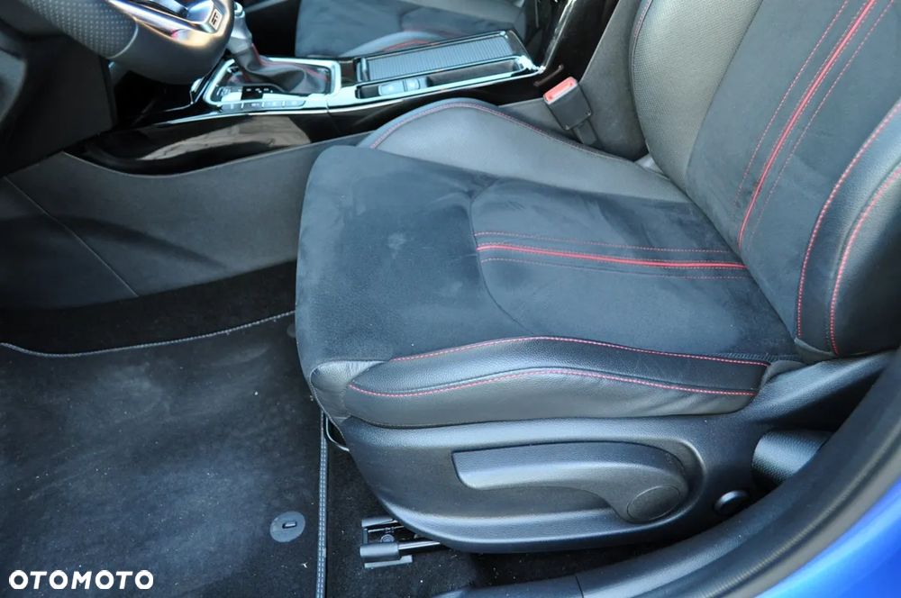 Kia ProCeed 1.6 T-GDI DCT7 OPF GT - 20