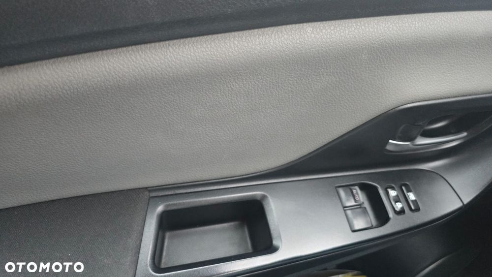 Toyota Yaris 1.0 Active - 13