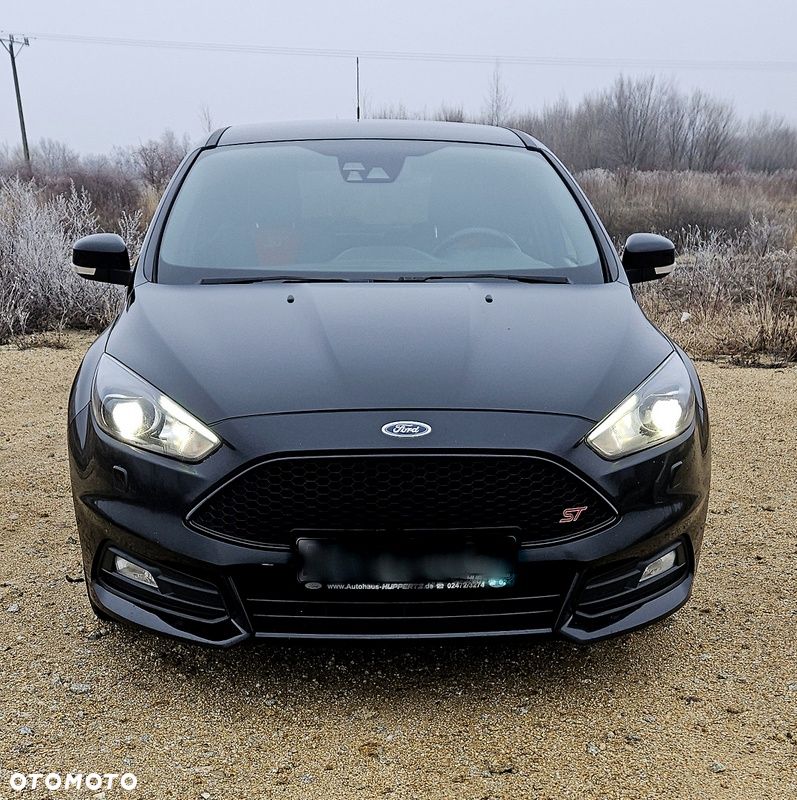 Ford Focus 2.0 TDCi ST - 10