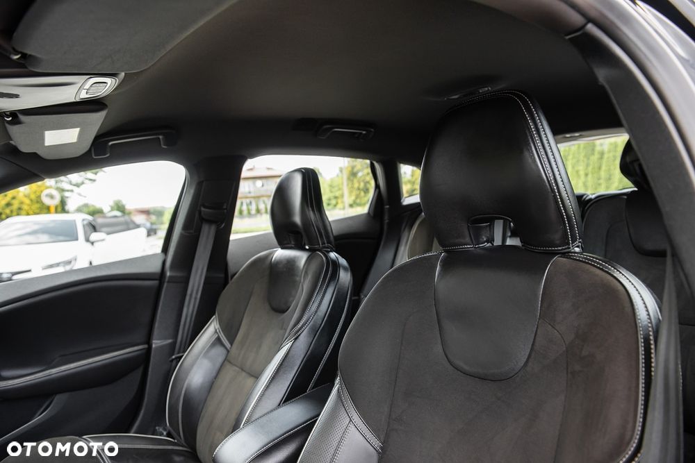 Volvo V40 D2 RDesign - 18