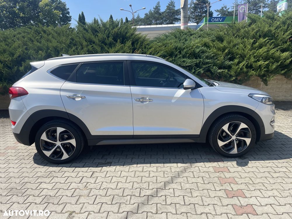 Hyundai Tucson 2.0 CRDI 4WD 6AT Premium+ - 6