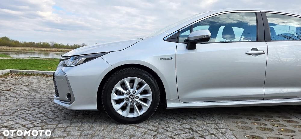Toyota Corolla 1.8 Hybrid Comfort - 20