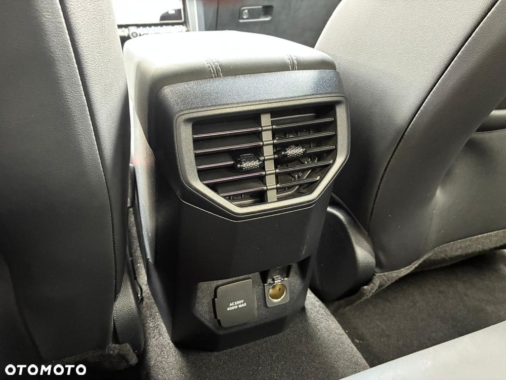 Volkswagen Amarok - 30