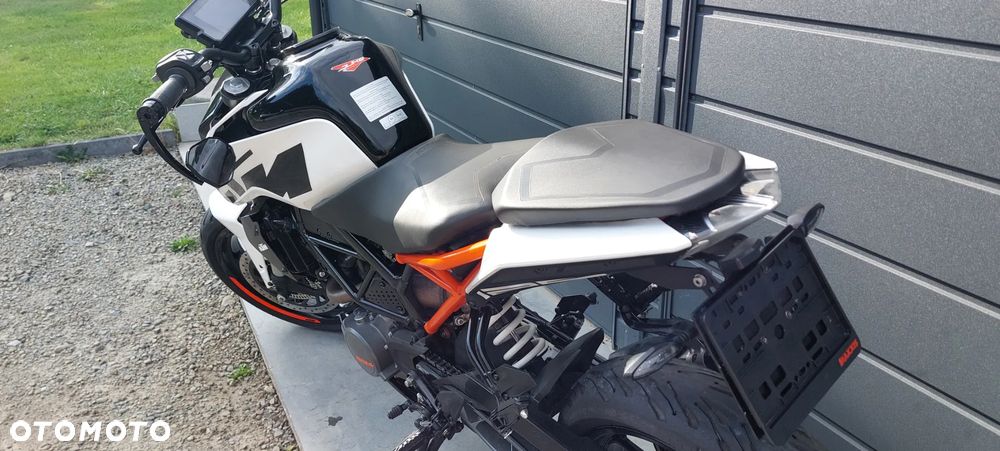 KTM Duke 125 - 12