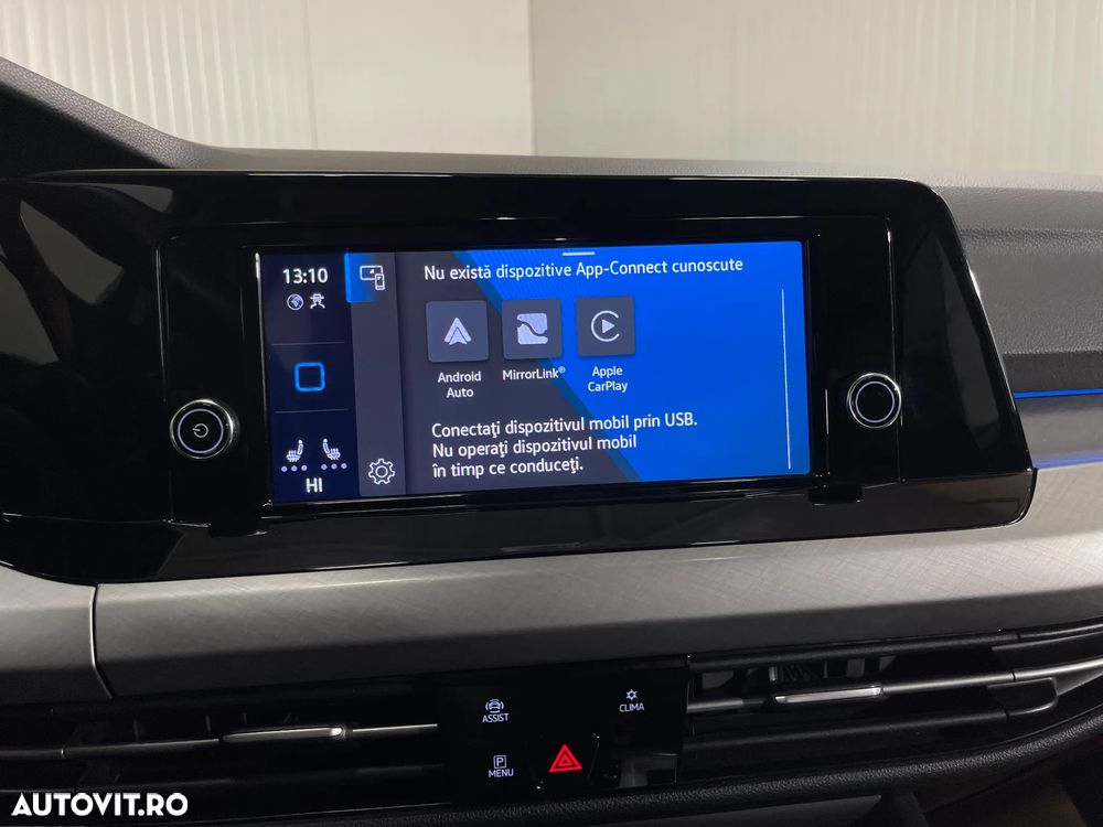 Volkswagen Golf Variant 2.0 TDI SCR DSG Life - 14