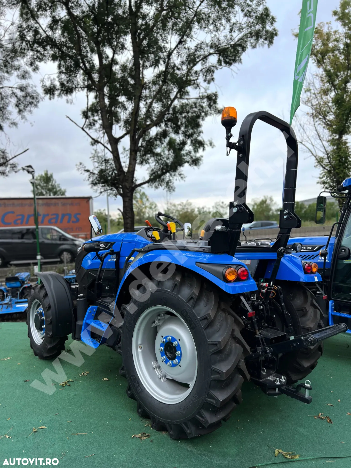Solis Tractor NOU, Model S50 - 6