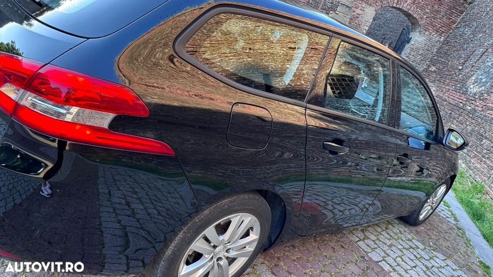 Peugeot 308 - 3