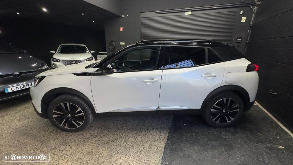 Peugeot e-2008 GT+ - 10