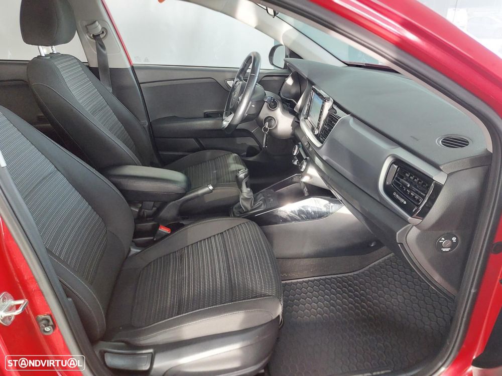 Kia Stonic 1.0 T-GDI EX - 38